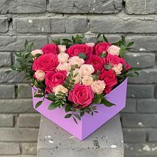 Цветочная композиция из Розы в коробке в Начале