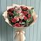 Букет цветов из: Гвоздики и Розы в Начале