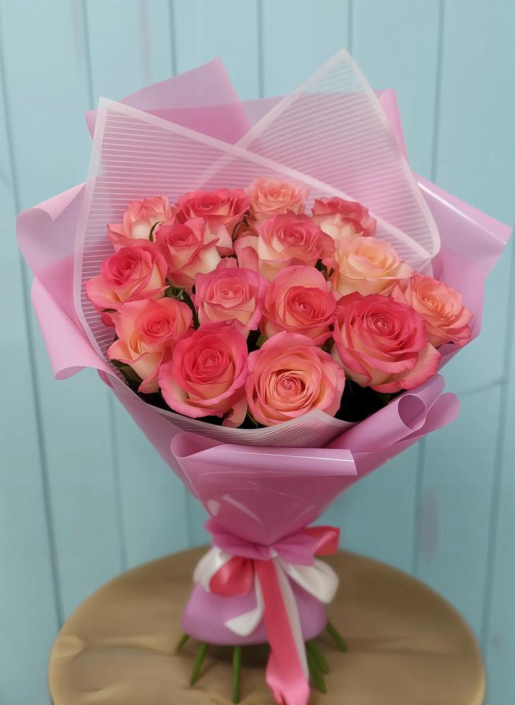 Букет 15 Розовых роз Равель в Начале