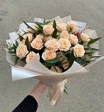 Букет Кремовые розы Латте в Начале