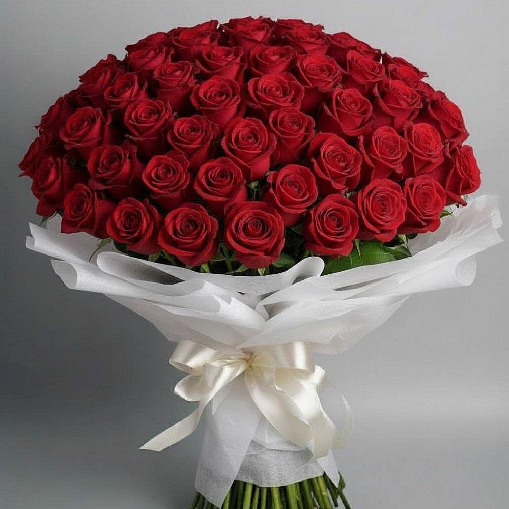 Букет 101 Красная роза Блэк Мэджик в Начале