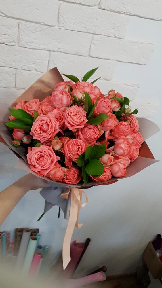 Букет цветов из: Розы в Начале