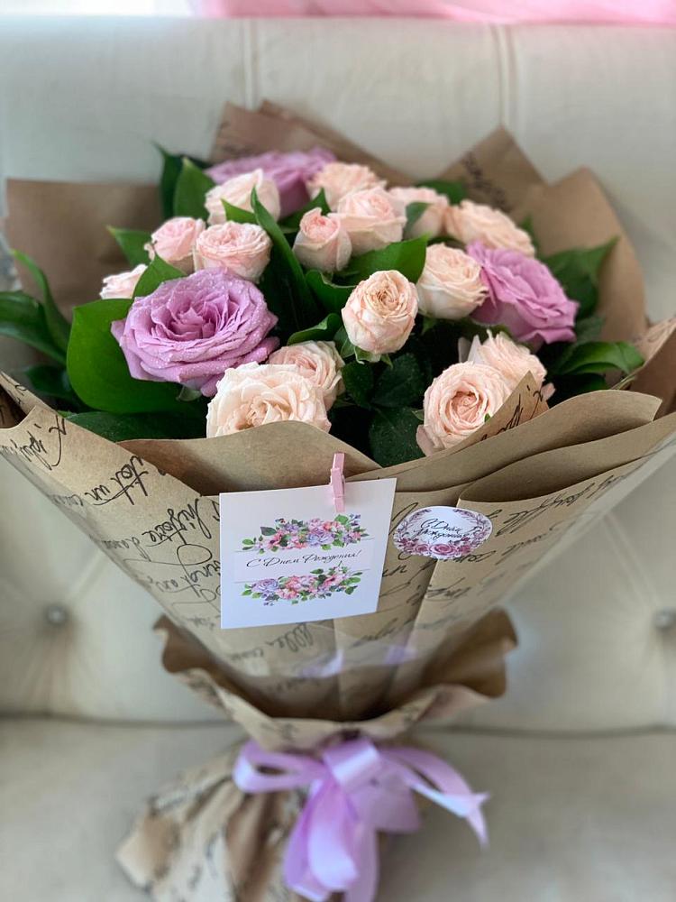 Букет цветов из: Розы в Начале