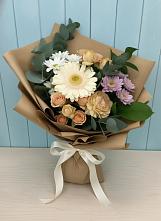 Букет цветов из:  Герберы и Хризантемы #REPLACE_PRED# Начале
