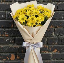 Букет цветов из:  Хризантемы в Начале
