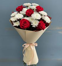 Букет цветов из:  Розы и Хризантемы в Начале