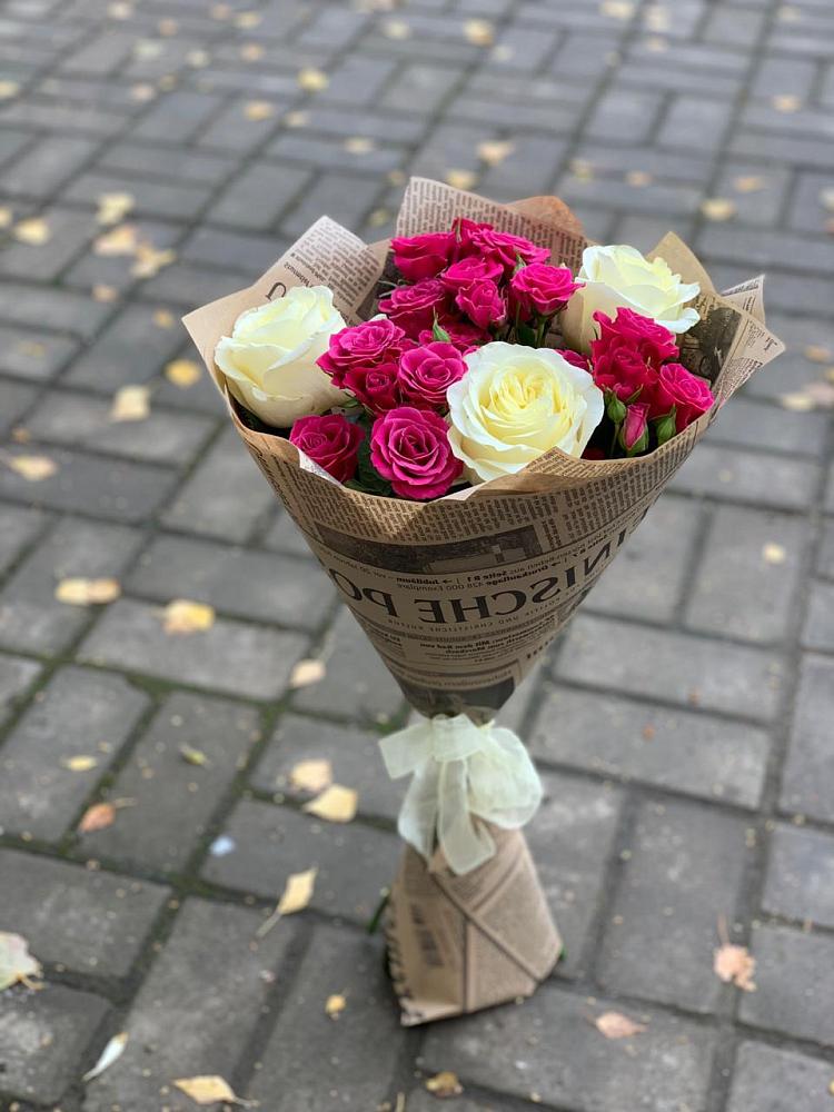 Букет цветов из: Розы в Начале