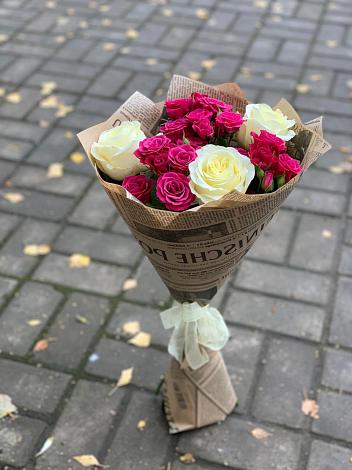 Букет цветов из: Розы в Начале