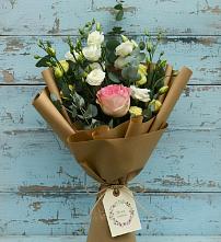 Букет цветов из:  Розы и Лизиантусы #REPLACE_PRED# Начале