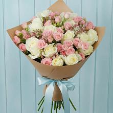 Букет цветов из:  Розы в Начале
